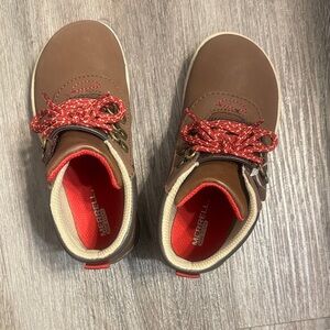 Merrell baresteps Kids Brown Boots with Red Laces size 9
